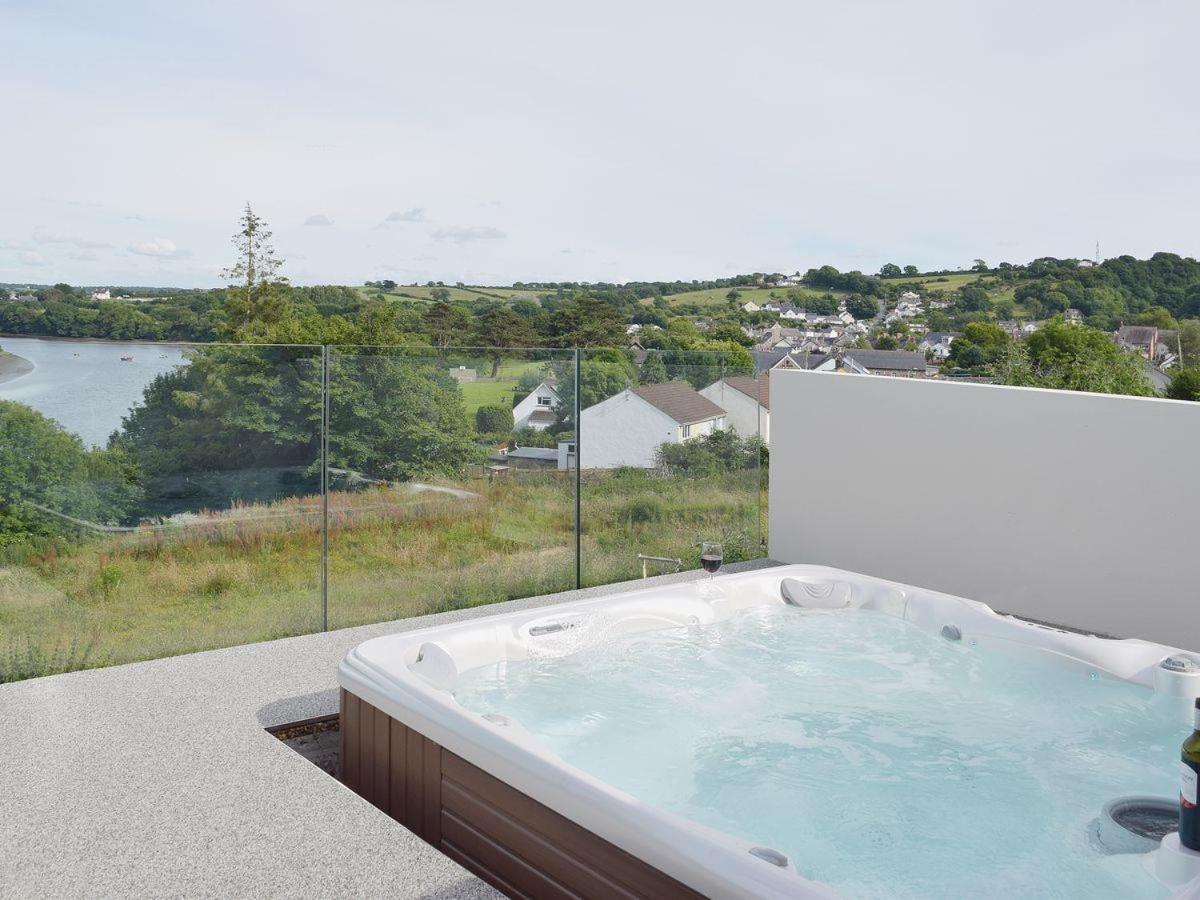 Gwbert Holiday Cottages, Green Meadow Cardigan Bagian luar foto